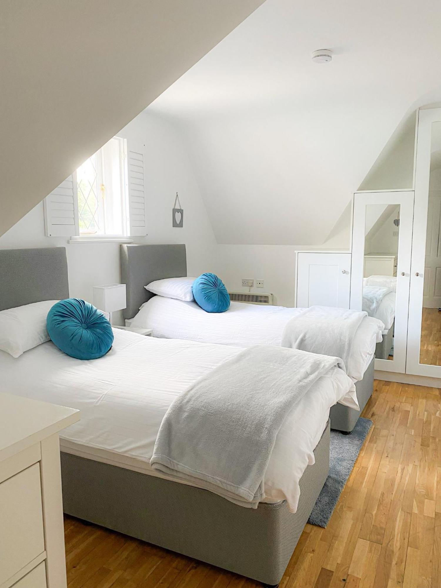 Sea Lodge Holiday Home By Trident Holiday Homes Бэнтри Экстерьер фото